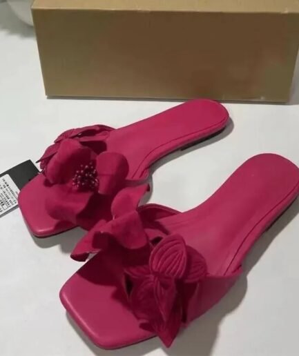 Women Interlocking Gucci Slide Sandal